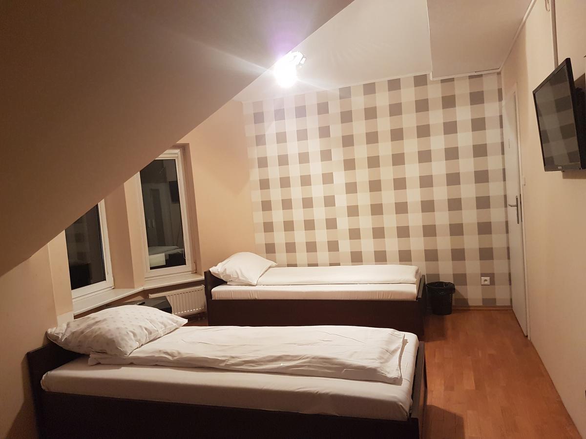 Duszka Hostel Varsovia Exterior foto